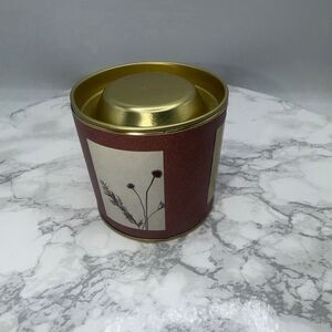 ILLUME Citrus Cedarwood Soy Tin Candle- 8.5 oz NEW!